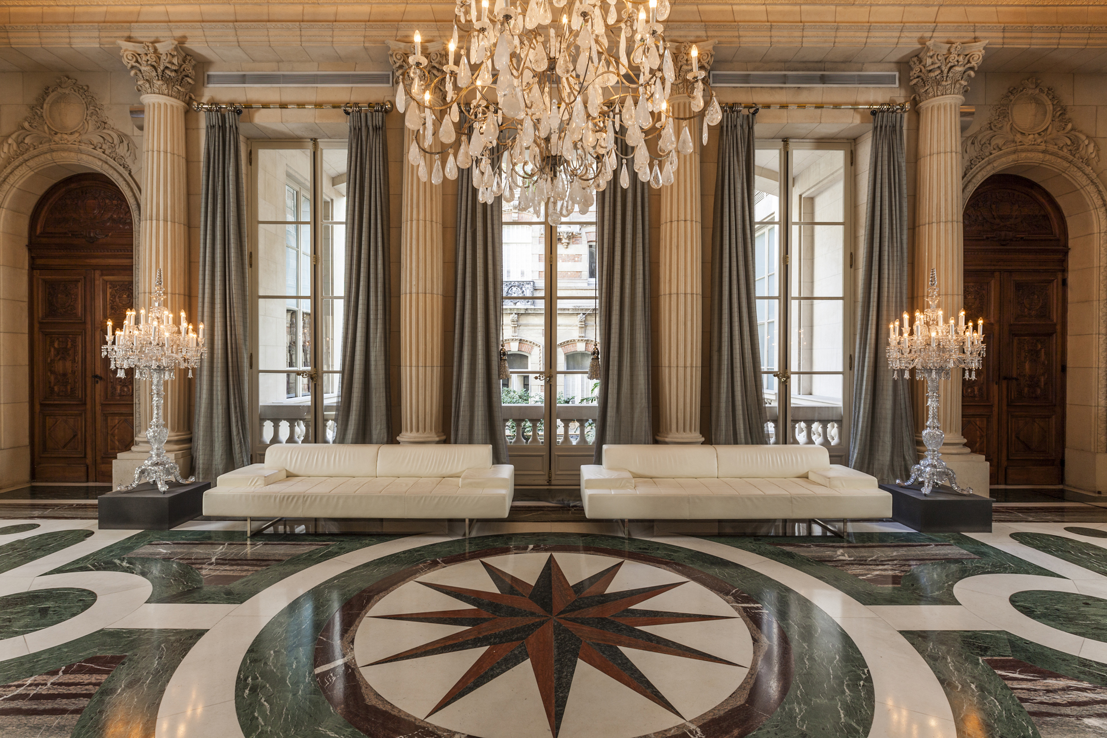 Salón Cristal