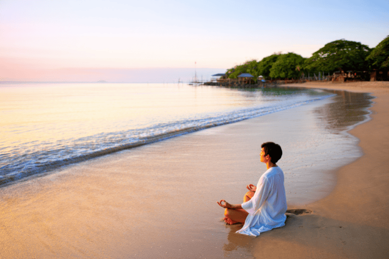 What-Costa-Rica-Azul-Means-for-Ocean-Based-Wellness-Retreats-and-Marine-Activities-Marine-Activities-Integrated-into-Costa-Rica-Wellness-Retreats-768x512