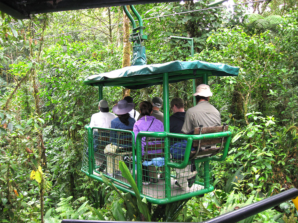 braulio-carrillo-parque-nacional-costa-rica-rio-teleferico2